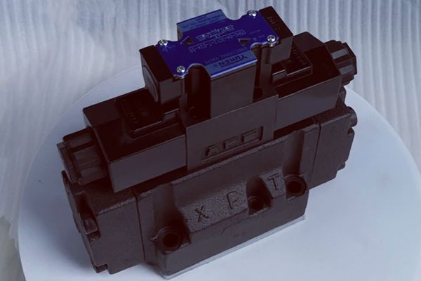 YUKEN油研先導式系列電磁操作方向閥DSHG系列規格型號